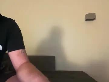 1fcbauleiter — which woman wants to do c2c with me and make each other cum without tokens. #deutsch  #german #bigcockuncut  #sexybody #cam2cam
