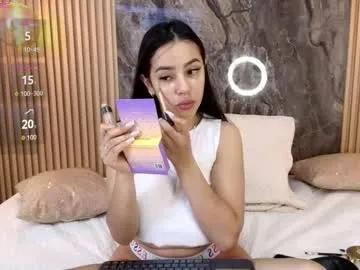 Freechat _alanajones_ on Chaturbate