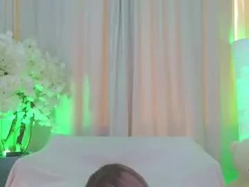 _b00bss_ — ! | Goal:  cute ahegao  | Hello there, i'm Jess #new here, i have #bigboobs and #bigass im #young #natural girl [25 tokens remaining]