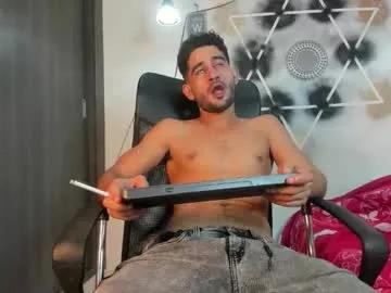 aaron_haren1 — show naked [60 tokens left] #smoke #bigcock #hairy #cum #lovense
