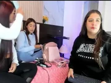 abella_as — GOAL: flas tits [300 tokens remaining] Welcome to my room! #sph #bigass #cuckold #dirty #couple
