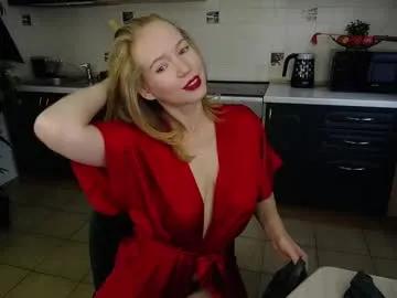 abigailmcgee — Wellcum to my kitchen! #redhead #milf #flexible #bigpussylips #stockings [999 tokens remaining]