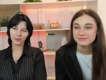 agata_li — GOAL: my first goal [110 tokens remaining] Welcome to my room! #new #18 #talk #fun #shy