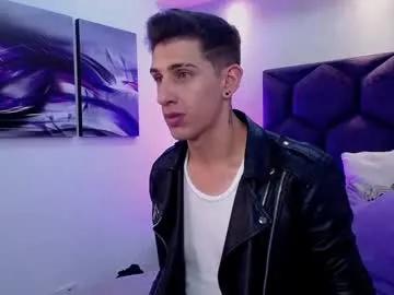 aidenstone_ — Sexy dance  [34 tokens left] #new #latino #cum #gay #skinny