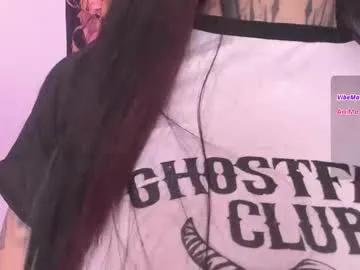 aleja_5 — Current Goal: Naked at 444 tokens -- Next Goal: Blowjob pov -- #goth #tattoo #anal #fuckmachine #latina