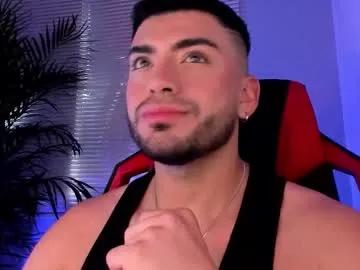 alexander_diiaz — HUGE CUM  [1000 tokens remaining]  #lovense #squirt #femboy #bigcock #muscle