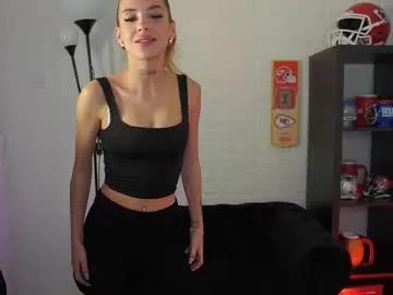 alexxisky — Top off LUSH IS ON/ kansas city chiefs 4ever / BRAND NEW from Ukraine Anyone for a nice talk ? Let's do an amazaing naked show #teen #dildo #squirt #anal #18 [333 tokens remaining]