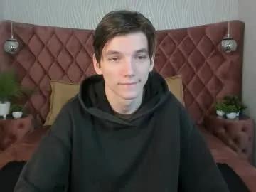alfred_joness — off t-shirt 5 min  #18 #new #teen #young #bigcock [211 tokens remaining]