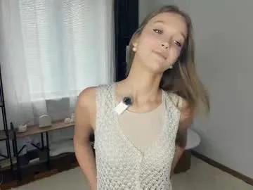 alicemelison — Goal: air kiss and sexy wink for start  :P  #shy #18 #lovense #skinny #new Hello, i'm Serena, glad to see you! Welcome! [15 tokens remaining]
