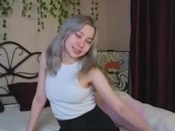 alikasocute — GOAL: gentle kiss + eye contact [95 tokens remaining] Welcome to my room! #feet #blonde #asian #lovense #new