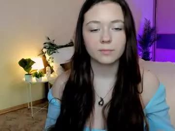 Group alluringeyess on Chaturbate