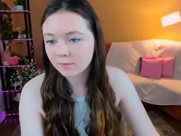 Group alluringeyess on Chaturbate