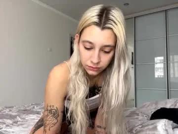 almetazorc — goal:I WANT TEASE YOU MY ASS- I'm Ruby,a friend of Kate #blonde #shy about my #smalltits because I'm #18, I'm the #young #new girl here [20 tokens remaining]