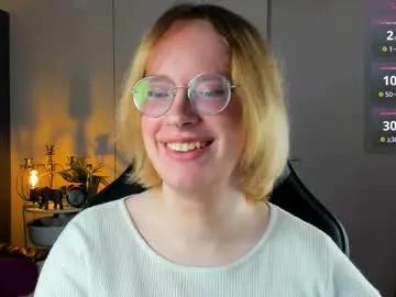 amanda_butlerr — Flash ass PVT OPEN #bigcock #trans #femboy #curvy #cum [65 tokens remaining]