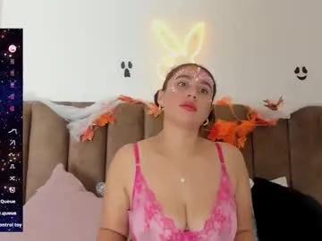 amara18_ — GOAL: Take my blouse [72 tokens remaining] Welcome to my room! Make me yours #cum #bigboobs #squirt #natural #lovense