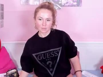 amber_foks — shiny oil pussy [101 tokens left] #milf #bigboobs #natural #squirt #mommy