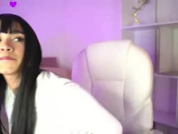 Freechat ambermiller04 on Chaturbate