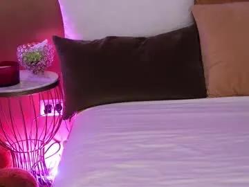 Freechat ameliaangell on Chaturbate