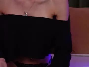 Freechat ameliaangell on Chaturbate