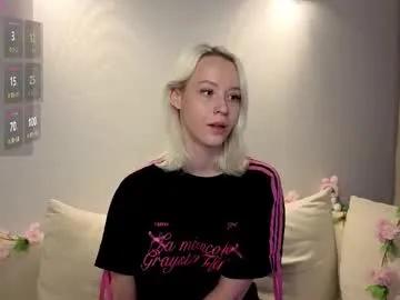 anadeya — i love vibes and chat #blonde  #natural #bigass #feet #smallboobs