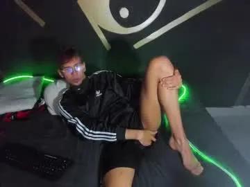 Freechat angelicious_boy on Chaturbate