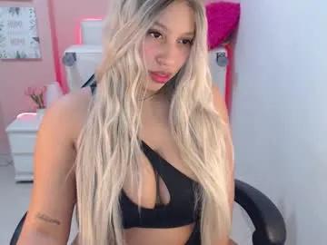 angelina_mia — GOAL: bounce tits [60 tokens remaining] Welcome to my room! #latina #milk #bignipples #ebony #bigboobs