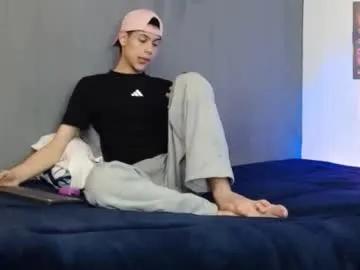 angeloo_666 — #bigdick #pvt #new #young #cumshow [555 tokens remaining]
