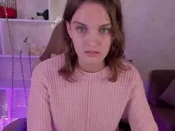 annabelrich — Welcome to my room! - Goal: WOOOW! My first goal  [11 tokens left] #nonude #18 #shy #feet #young