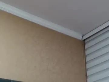 Freechat anne_julienne on Chaturbate