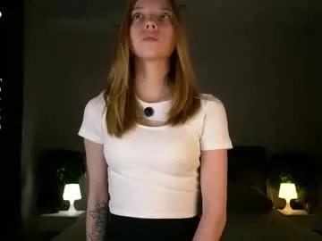 annettaregino — Sexually bit my lips close -up   Hello, my name is Eva,I'm still too shy for privates, sorry!!! #teen #shy  #18 #natural #new [44 tokens remaining]