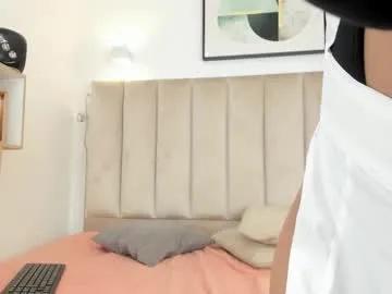 Freechat anniie_queen on Chaturbate