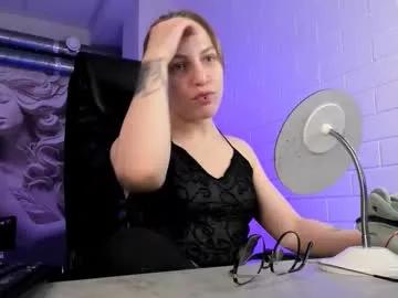 aphexqueen — FEET PERVERTS SAFE SPACE #findom #goddess #femdom #feet #cei #worship
