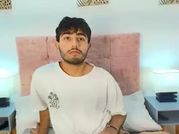 Freechat ares_alpha on Chaturbate