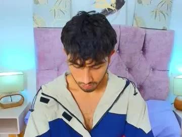 Freechat ares_alpha on Chaturbate