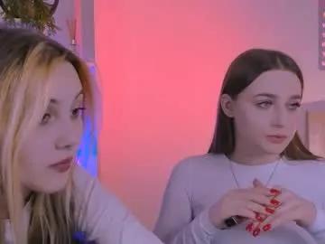 arina_wild — GOAL: my first goal [111 tokens remaining] Welcome to my room! #teen #18 #shy #glasses #feet
