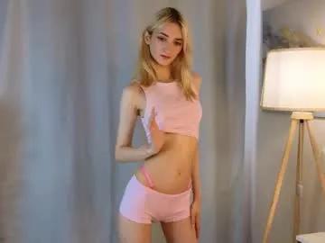 Freechat arlettebrougham on Chaturbate