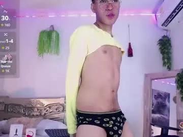 armondx_parkr —  I am the mischievous boy with the cock you need today #latino #twink  #jerkoff  #cumshow  #uncut   NUDE BOY [200 tokens remaining]