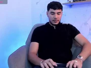 aron_summer — GOAL: Cum Show [1081 tokens remaining] Welcome to my room! #18 #new #latino #bigcock #cum