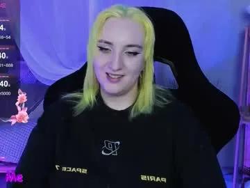 Freechat asheluck on Chaturbate