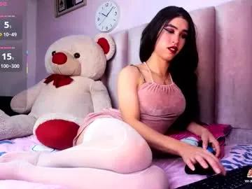 ashley_mos_ — GOAL: spank ass [8 tokens remaining] Welcome to my room!  #CUM #ASS #NEW #squirt