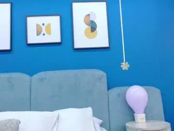 Freechat ashleyevans21 on Chaturbate