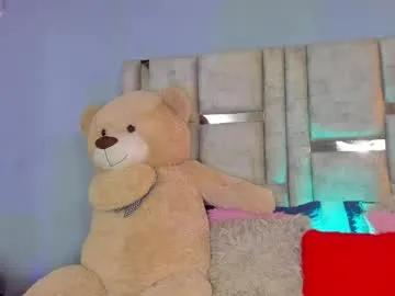Freechat ashleyhiil2 on Chaturbate