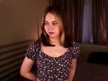 audiedelorbe — GOAL: hot tongue teasing [33 tokens remaining] Welcome to my room! #new #18 #shy #skinny #cute