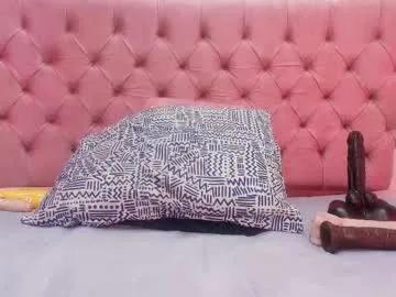Freechat auroraa_miller on Chaturbate