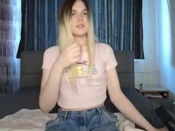 auroralitta — GOAL: Cum show [1160 tokens remaining] #trans #blonde #bigcock #submissive #smalltits enjoy with me