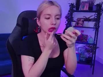 Freechat aurorawrenfield on Chaturbate
