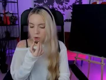 Freechat aurorawrenfield on Chaturbate