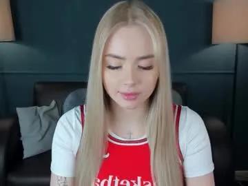 avroragoldie — GOAL: Take off your shorts [111 tokens remaining] Welcome to my room, I'm Avrora, and I'm new here.Support me #18 #blonde #bigboobs #teen #new
