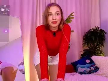 avy_noir — Goal: squeezing my juicy ass : Hello im Ashley and im #new but not #shy in pvt! #bigass #young with #lovense [0 tokens remaining]