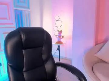 ayshelbrown —  I belong to you during the weekend, do you want to caress me?  - Multi-Goal :  Spank ass & Fingering pussy #latina #new #bigass #natural #deepthroat